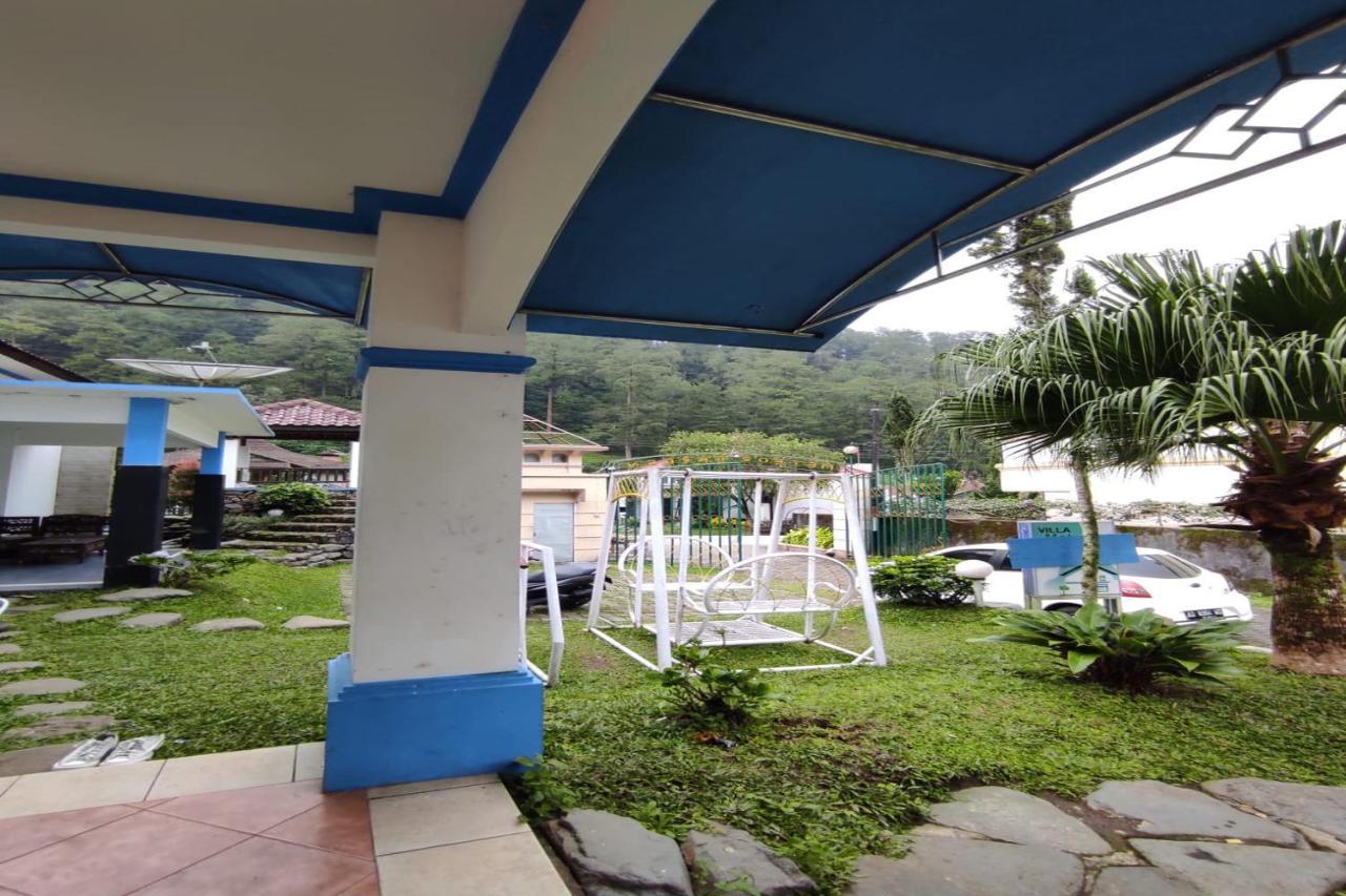 Villa Meteor Garden Tawangmangu Exteriör bild
